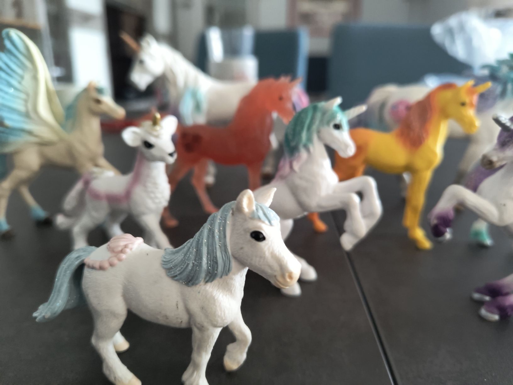 Schleich Figuren: Konvolut Spielfiguren Einhörner Schleich 10 Stk. – Gebraucht aus Würenlingen von Striga 1