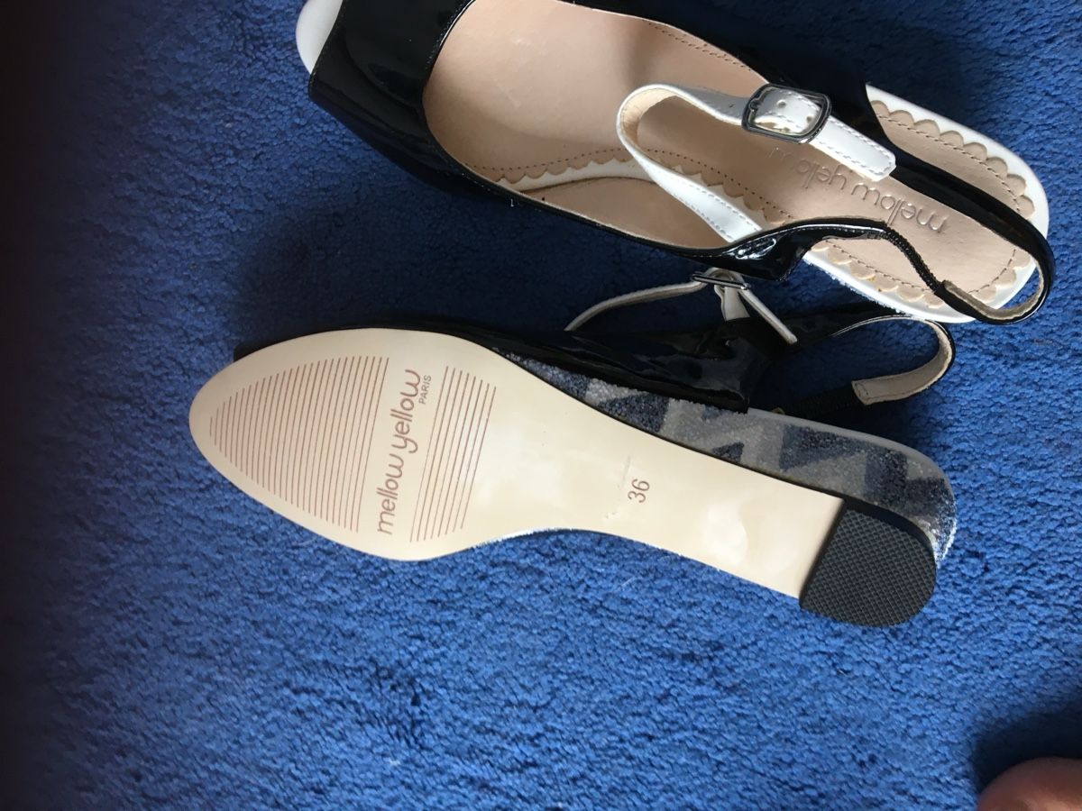 Chaussures femmes: Chaussures – Neuf (Voir description) à Le Landeron par ArianeNi 2