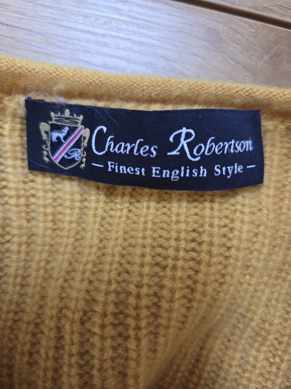Pullover & Sweatshirts: Charles Robertson Pullover Gr. M – Gebraucht aus Stansstad von Urs-_6362 2