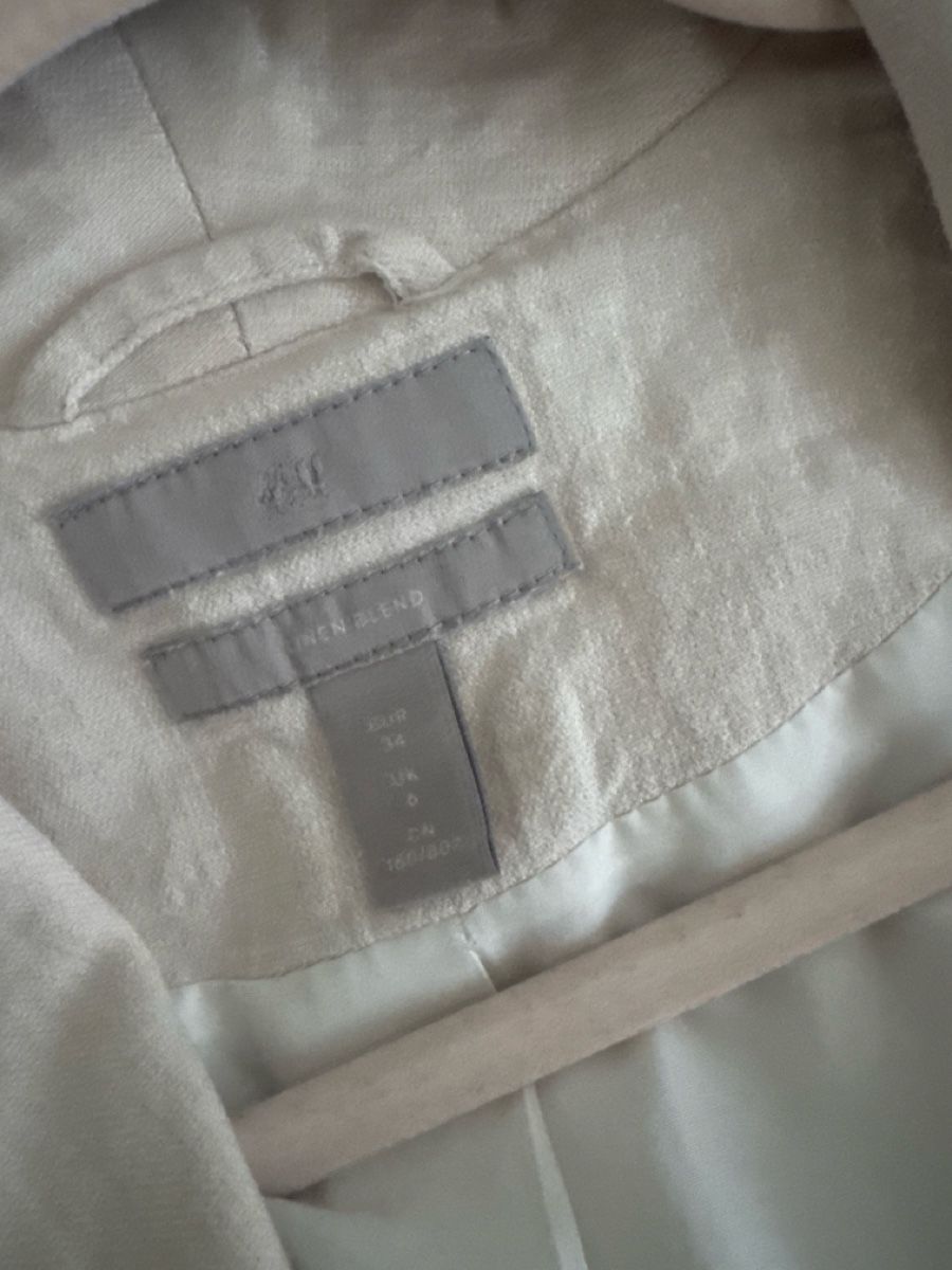 H&M Giacche: Blazer beige linen H&M – Usato da Zürich venduto da Sefora_sp 3