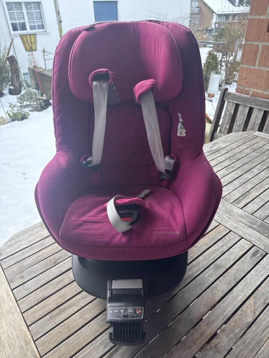 Maxi-Cosi Seggiolini per auto: Maxi Cosi Kindersitz – Usato da Nänikon venduto da josua