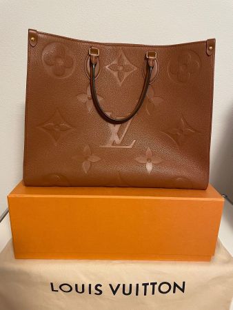 Louis Vuitton OnTheGo GM cognac