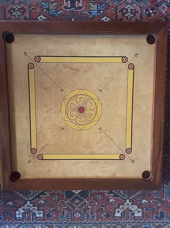 Jeux: CARROM TOURNAMENT BOARD  – D'occasion à RHEINFELDEN par Rhfch