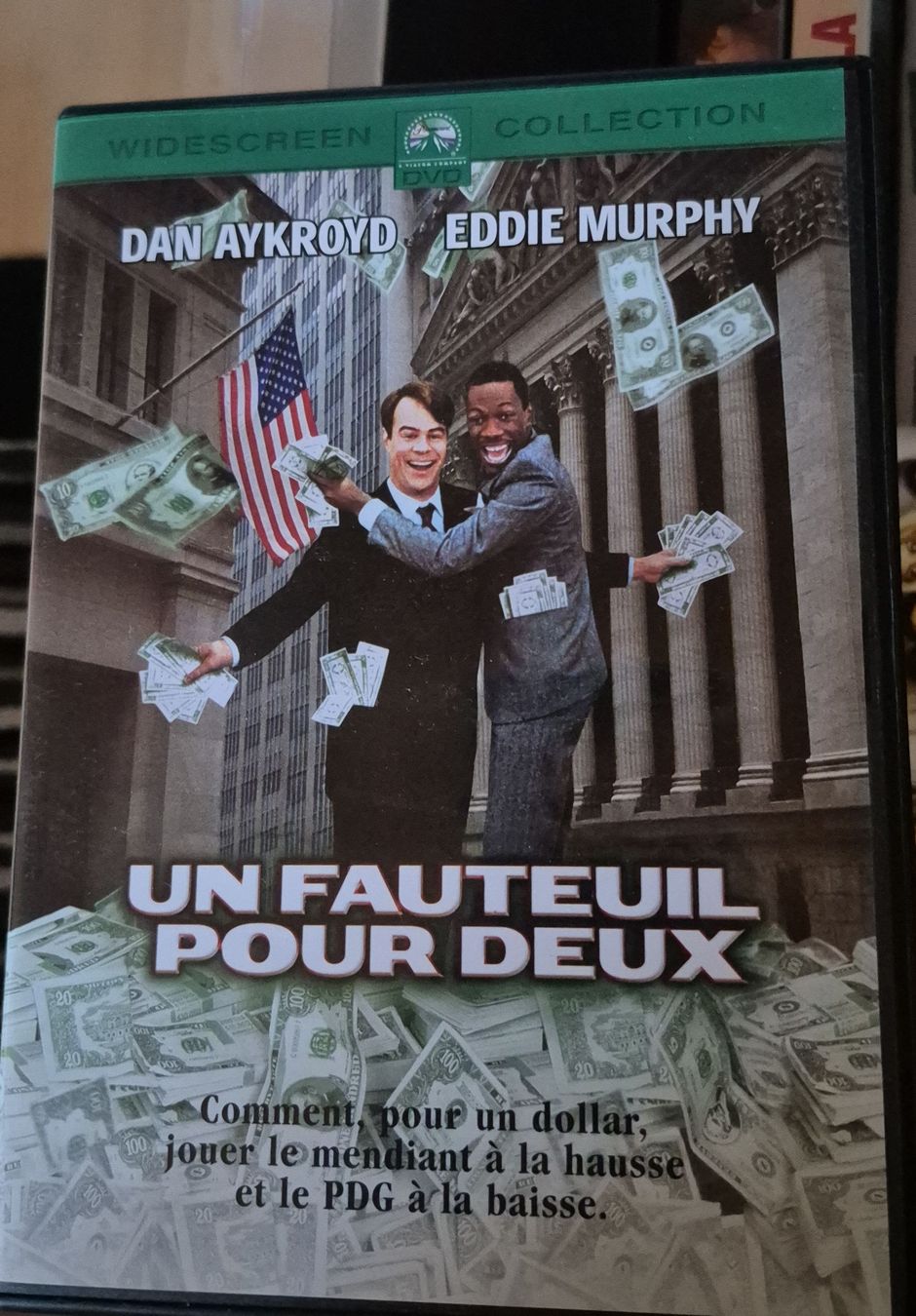 Tutti i DVDs: DVD Un Fauteuil pour Deux Dan Aykroyd Eddie Murphy – Usato da Valeyres-Rances venduto da dd156