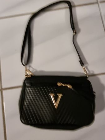 Tasche, Umhängetasche schwarz  neu