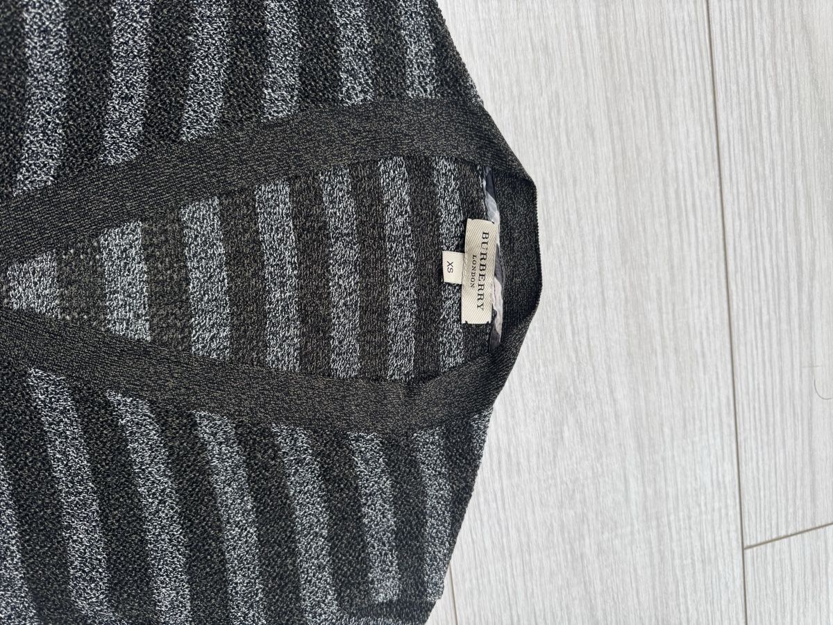 Burberry Maglioni & Felpe: Burberry sweater, cardigan – Usato da Basel venduto da mimi8668 1