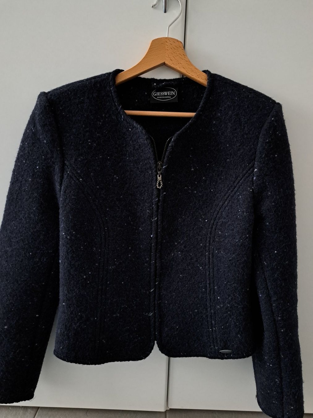 Giacche: Dunkelblauer Giesswein Blazer 38 – Usato da Bern venduto da M.J.R.