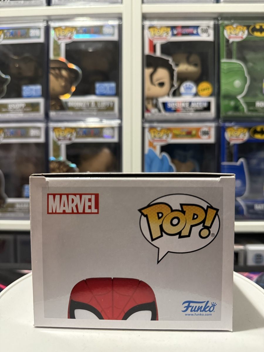 Funko Statuette: Funko Pop! Marvel Spider-Man Upside Down 1357 – Nuovo (secondo la descrizione) da Flüelen venduto da alex_y88 4