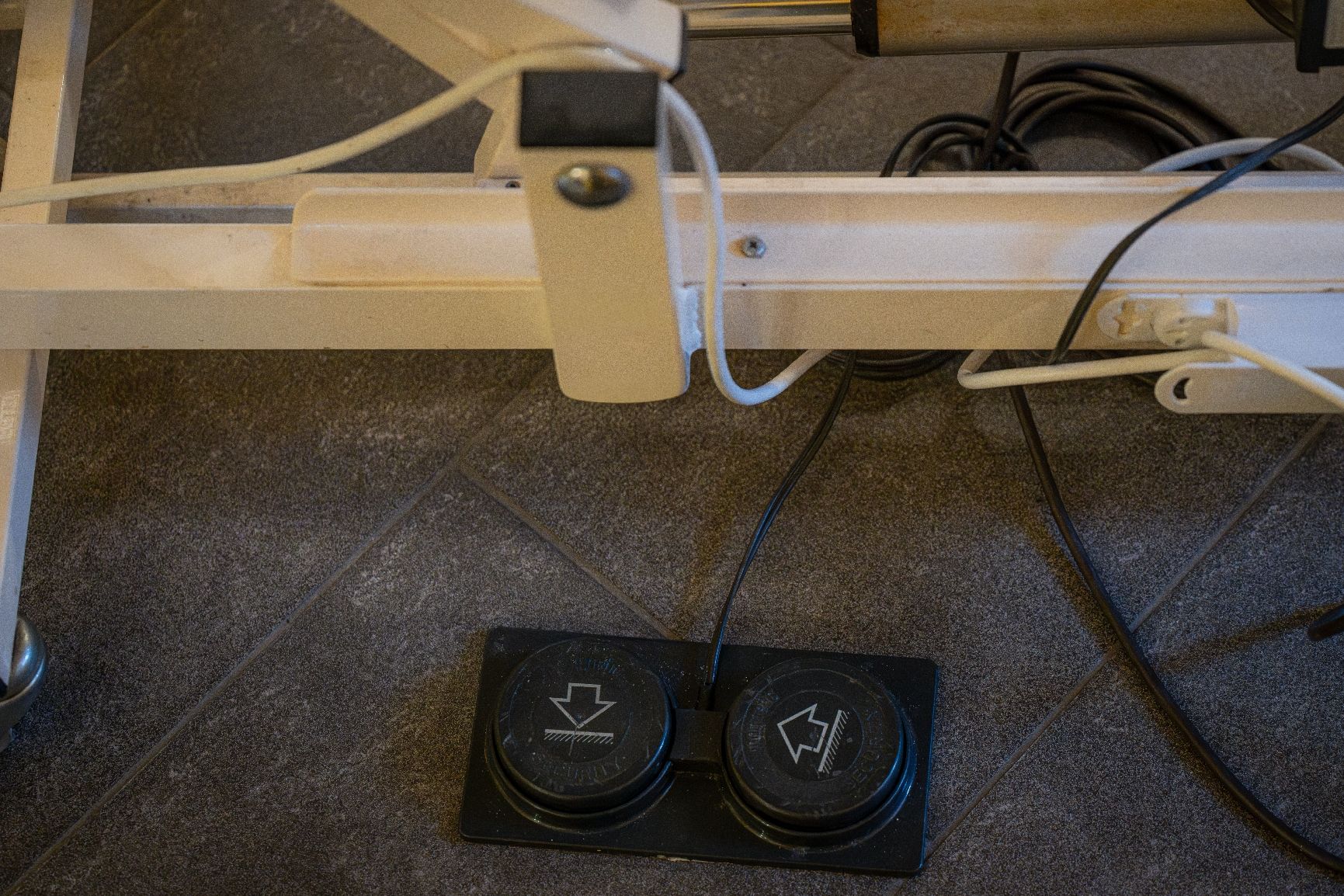 Chaises longues: Massagetisch elektrisch – D'occasion à Pieterlen par Tollot 7