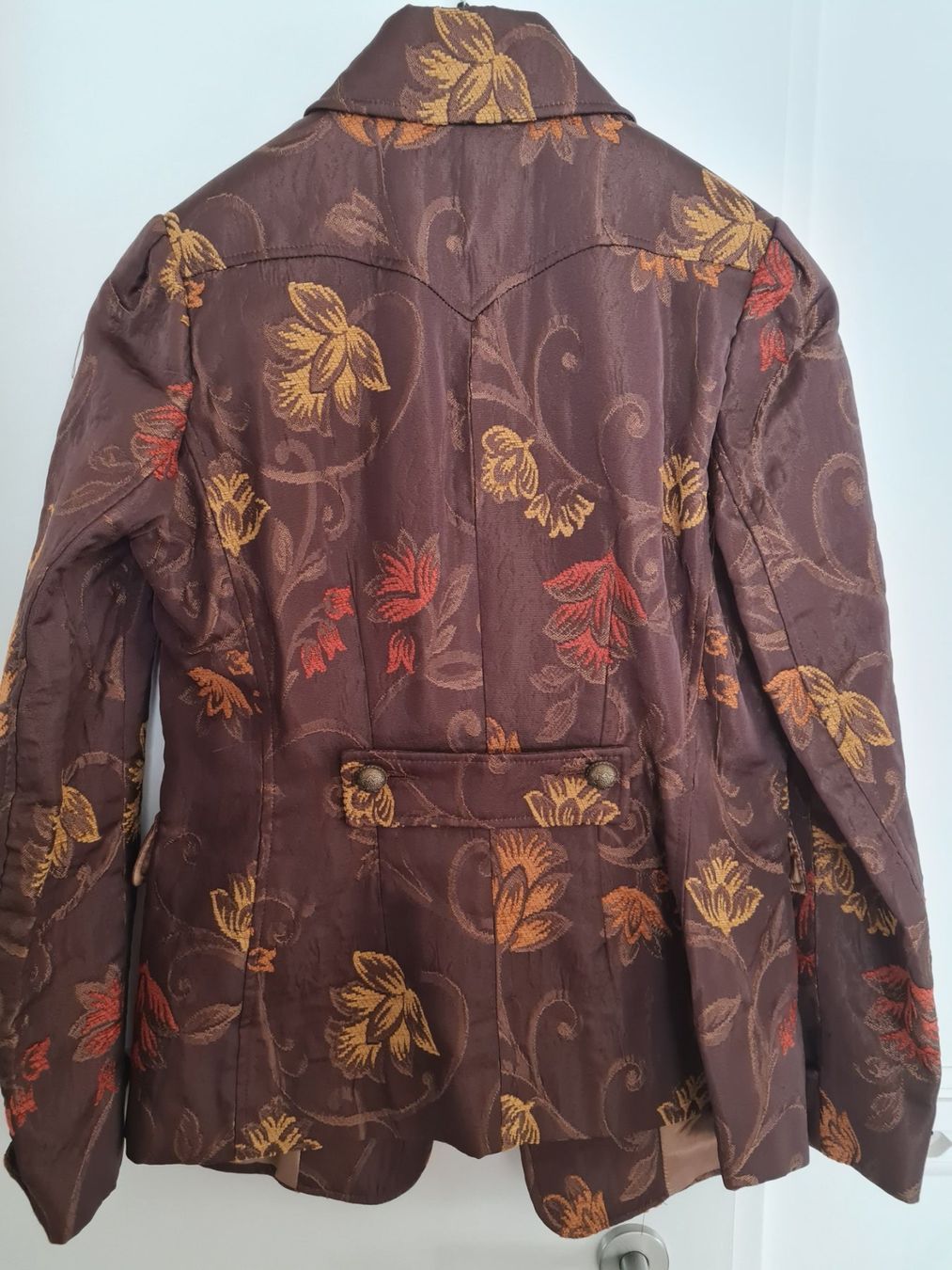 Giacche: DAMEN BLAZER JACKETT GR.38 CARLO COLUCCI – Usato da Steg im Tösstal venduto da goldlionfree 2