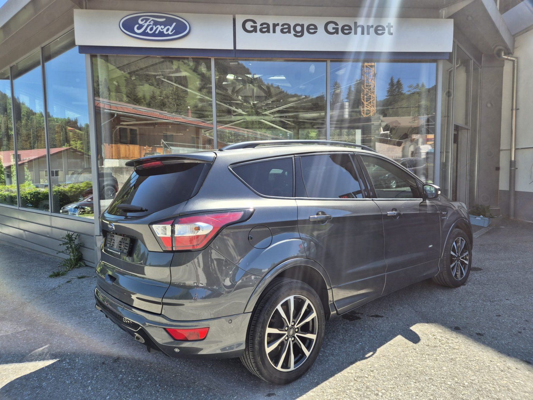 Ford Autos: Ford Kuga 1.5 SCTi ST-Line 4x4 - MOTORSCHADEN – Defekt aus Feutersoey von garagegehret 1