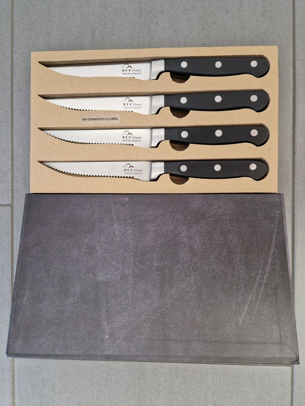 Messer: Vier Messer in Geschenkbox – Neu und originalverpackt aus Zürich von Bluemex 1