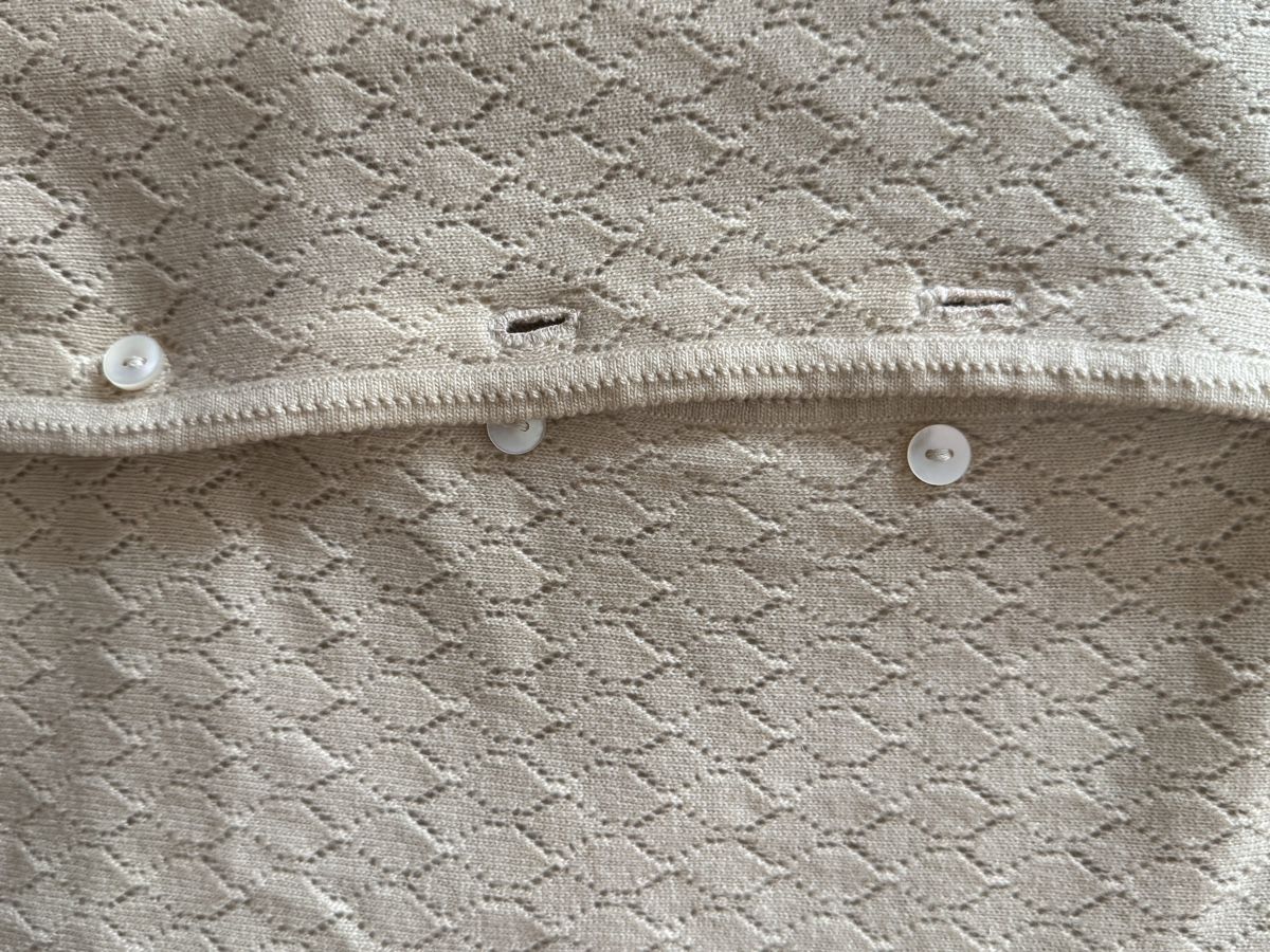 Maglioni & Felpe: Damen Strickjacke 100% Kaschmir beige  – Usato da Locarno venduto da Ery02 2