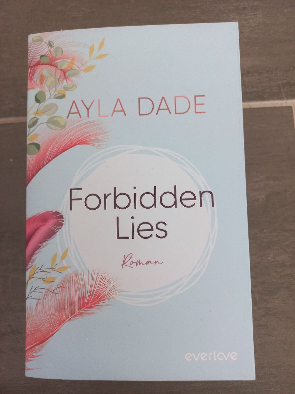 Bücher: Ayla Dade Romane Hidden Scars Shattered Trust – Gebraucht aus Frauenfeld von Melibooks 3