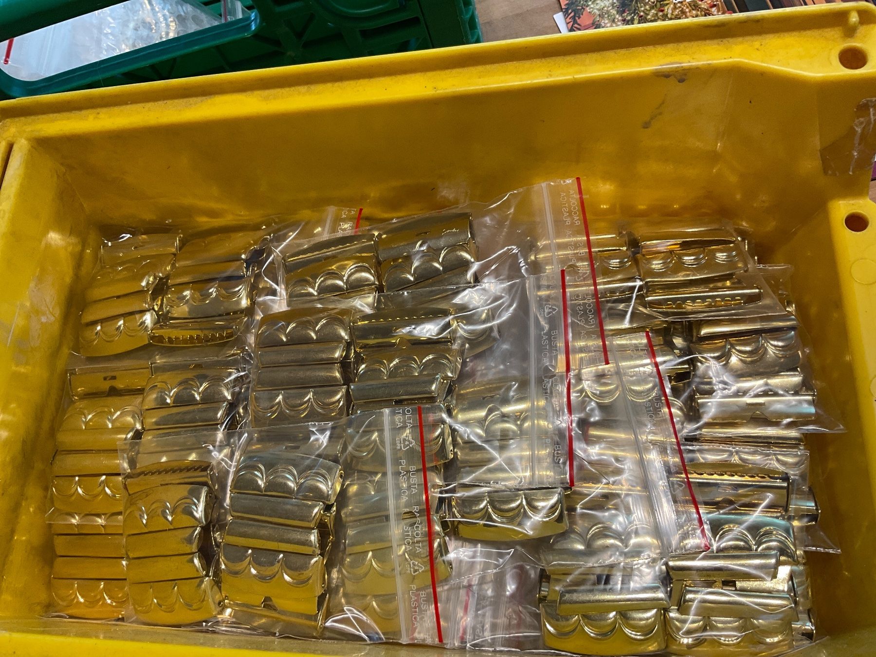 Fibbie per cinture: 180 Gürtelschnallen / Restposten – Usato da Rümlang venduto da euqinom16 2