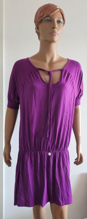 Neues sommerliches Aemkei Kleid Grösse M lila