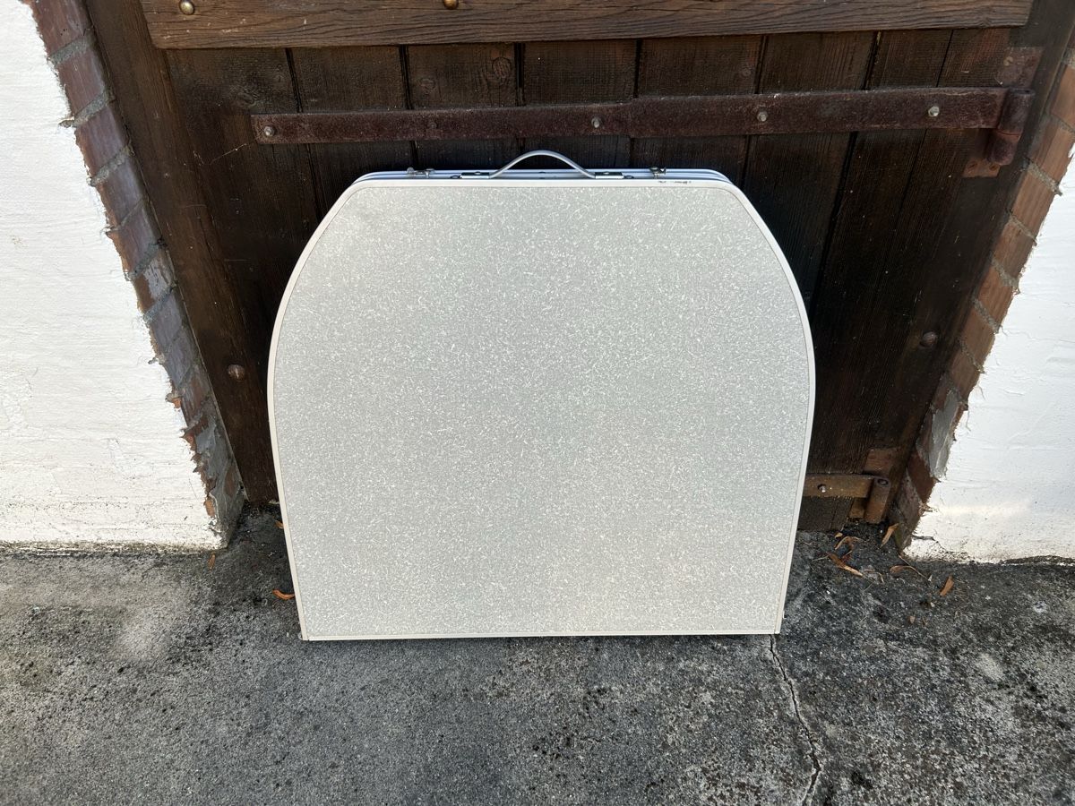 Tische: Campingtisch – Gebraucht aus Bibern SO von Dietbach8198 2