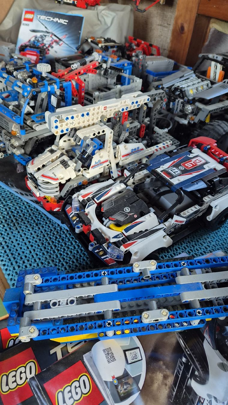 Lego Jeux de construction: Lego Technics Riesensammlung – D'occasion à Kölliken par Upcycling-by-Mc-TAM 1