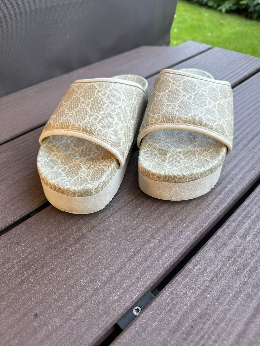 Gucci Scarpe da donna: Gucci Pantoletten – Usato da Volketswil venduto da casertana