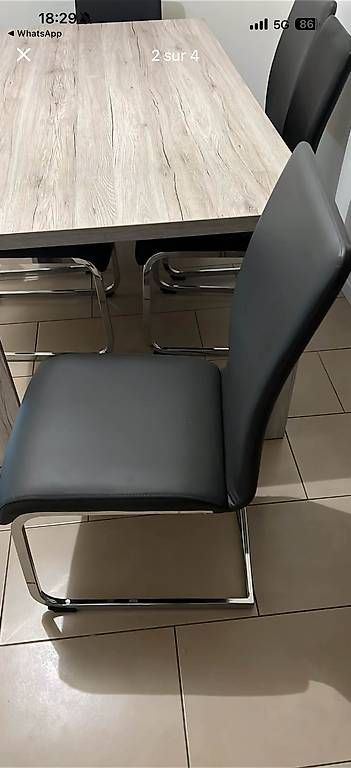 Tischset: Table et chaises – Gebraucht aus Daillens von calsy 1