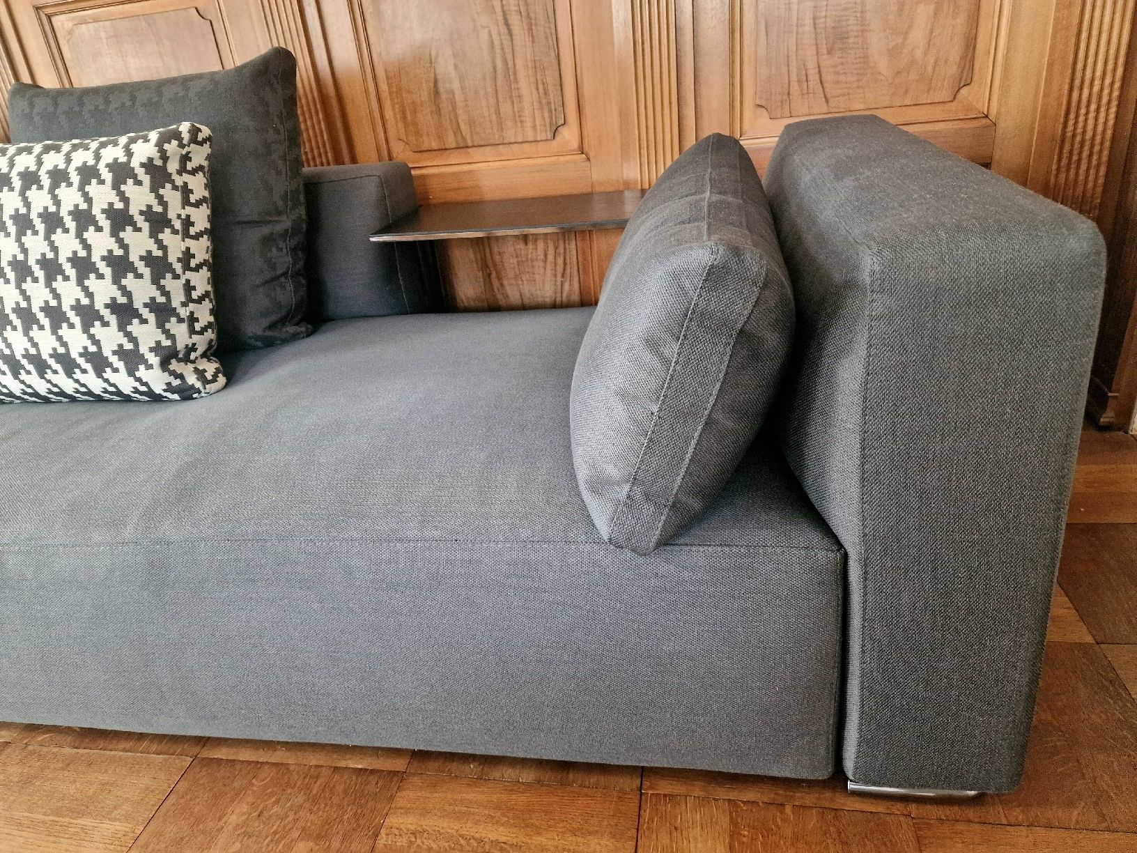 Minotti Divani: MINOTTI | Donovan | Sofa ab 1.- – Usato da Adliswil venduto da Alayna1 8