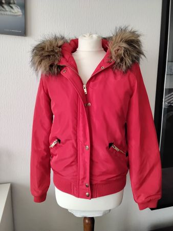 Doudoune rouge femme avec capuche fourrure New Look T38