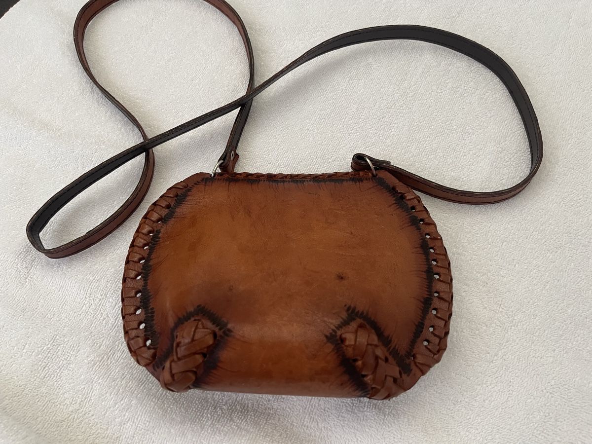 Borse & Zaini: Handtasche – Nuovo (secondo la descrizione) da Kaiseraugst venduto da muddy_fox 3