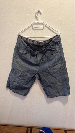 Maddison Weekend Jeans Shorts, hellblau, Grösse L - Sommer!