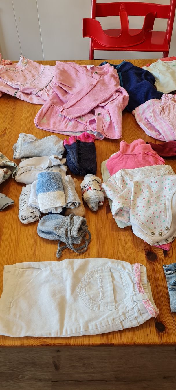 Ensembles coordonnés: Kleiderpaket Mädchen Grösse 80/86 – D'occasion à Baar par ppe_578p 2