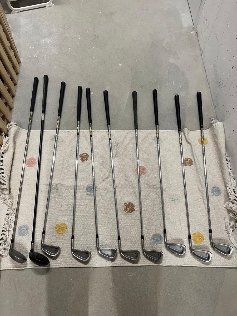Schläger & Sets: Satz von 10 Golfschläger – Gebraucht aus Luzern von Pacena