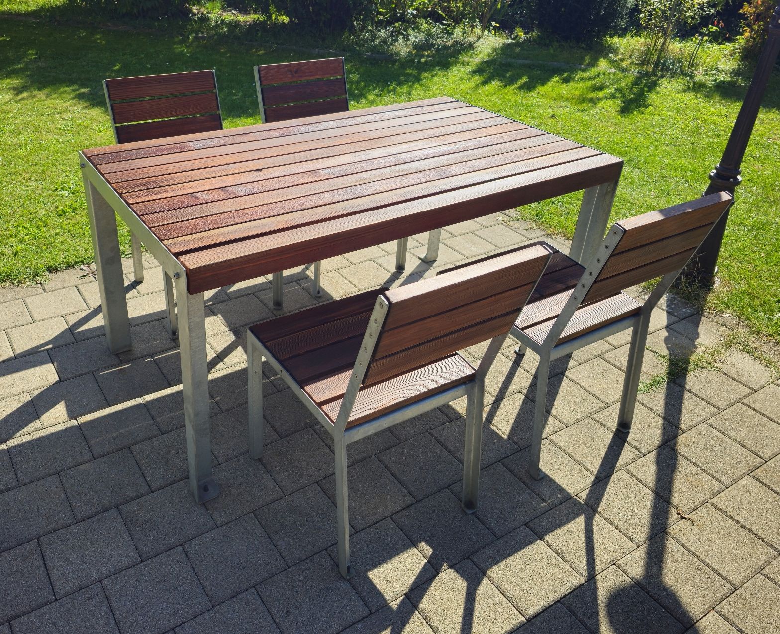 Tavoli: Designklassiker Gartenmöbel Set Reichenberg Weiss – Usato da Etzgen venduto da VierRingeA6 2