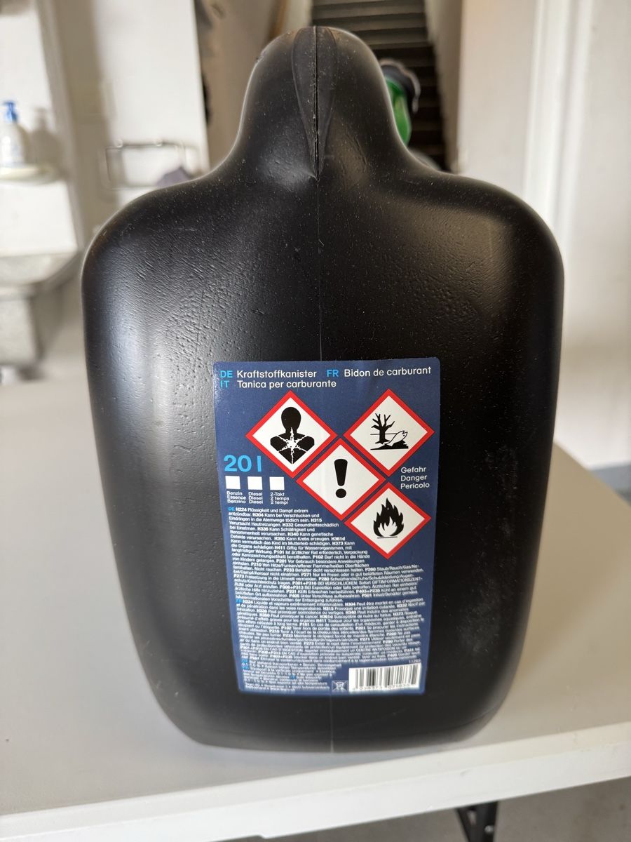 Taniche per benzina: Benzinkanister auch Diesel – Usato da Männedorf venduto da m.lutz 2