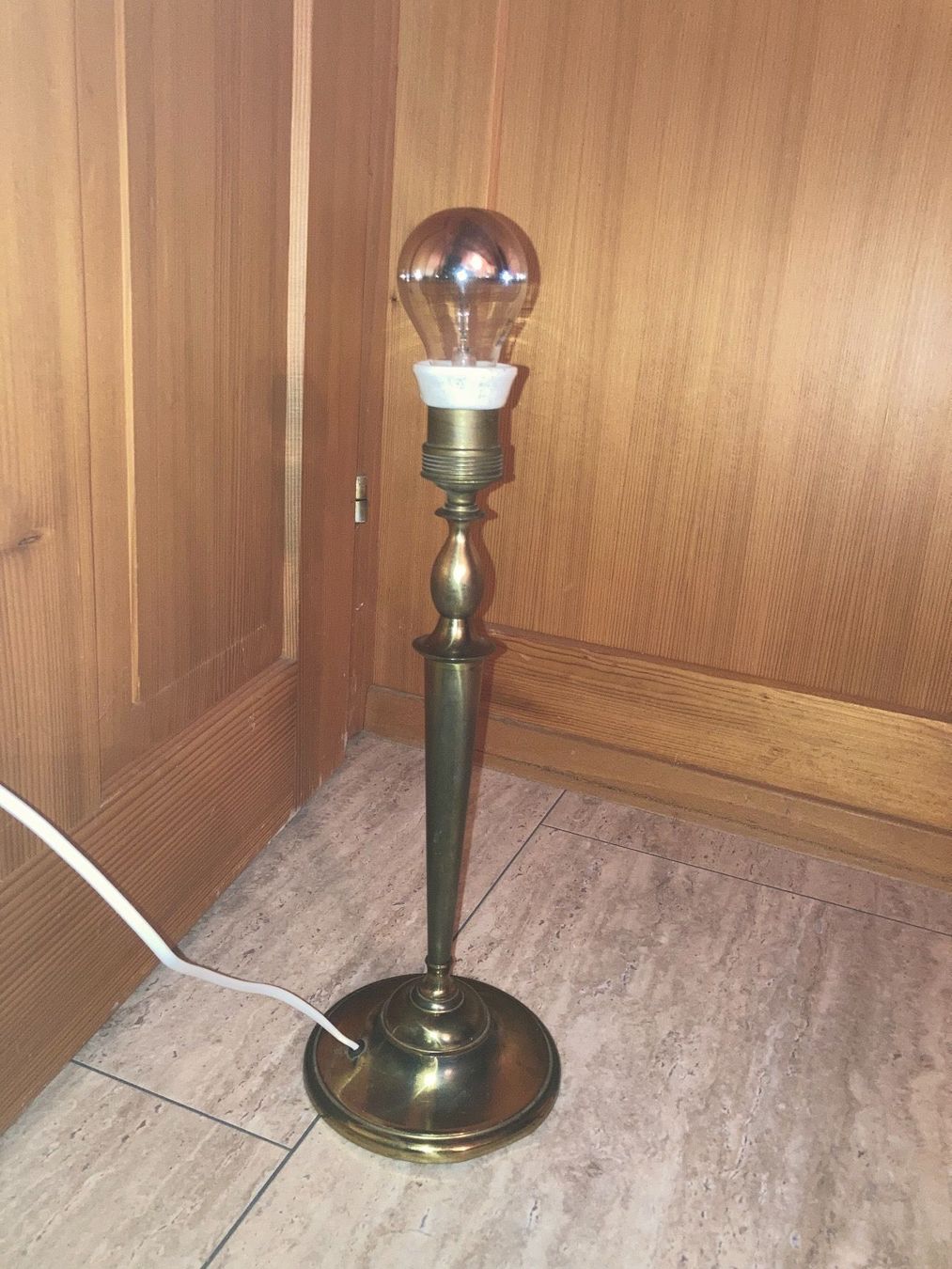 Lampade: Tischlampe, Lampe – Usato da Neftenbach venduto da 889095 1