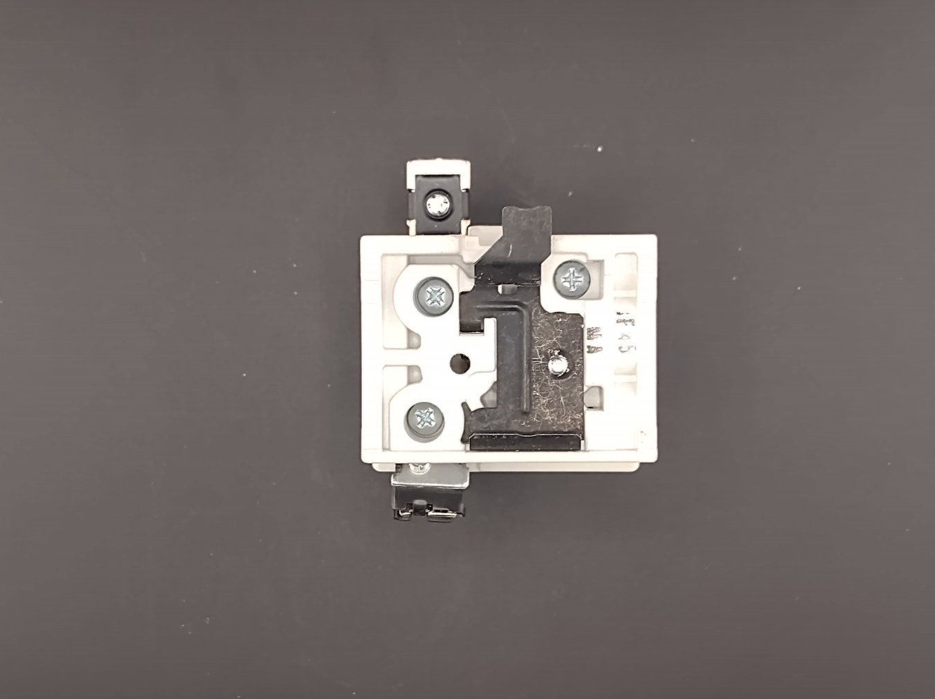 Hager Interruttori: Hager LM130 – Usato da Winterthur venduto da Hint17 3