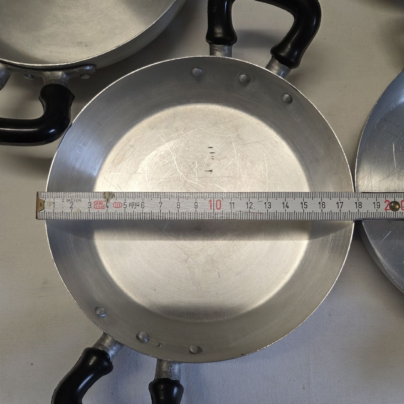 Padelle: 4 Servierpfannen Aluminium  – Usato da Stans venduto da Ducati16 3