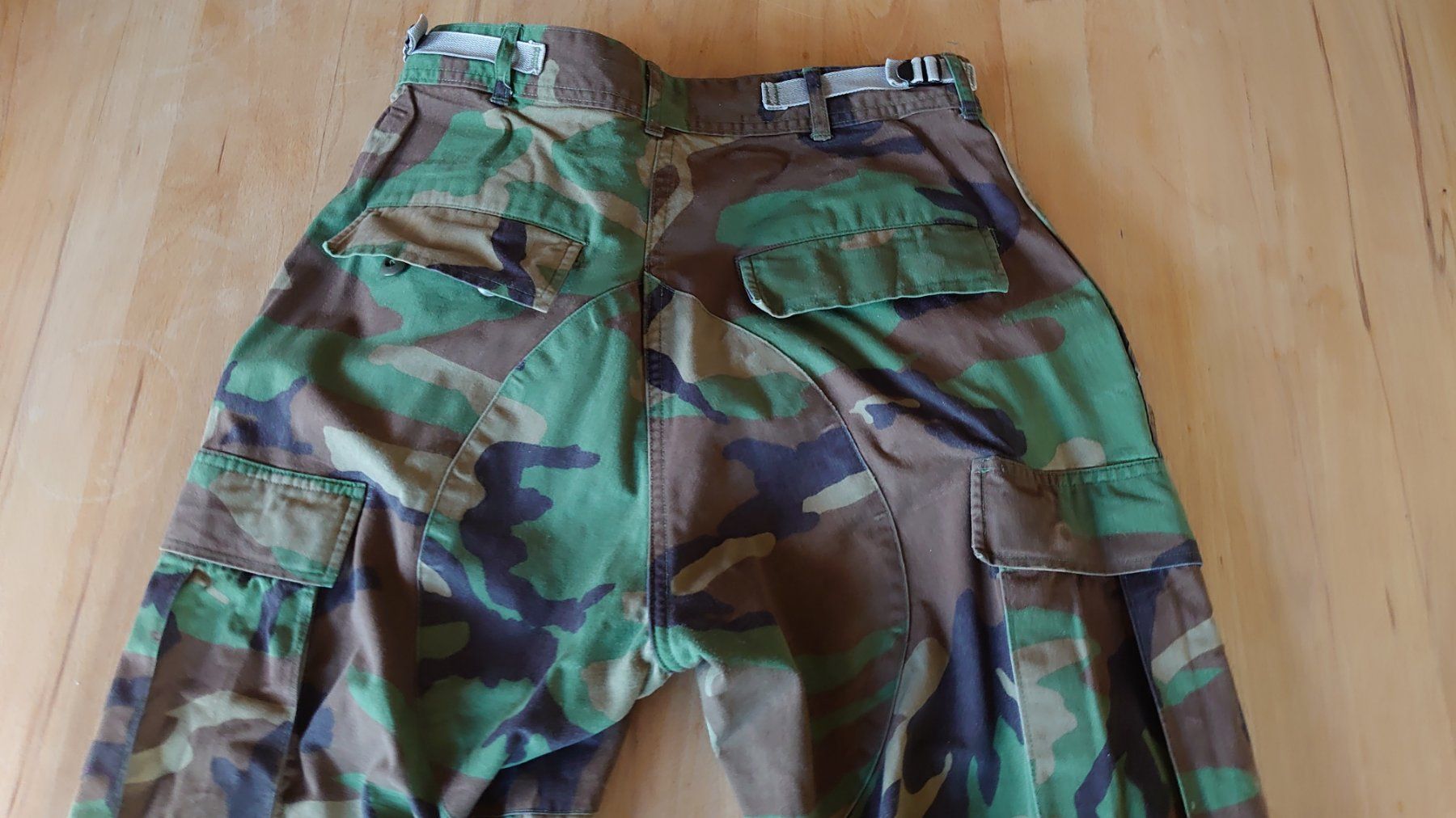 Pantaloni: US Cargo Pants woodland – Usato da Neuhausen am Rheinfall venduto da Boulderer 2