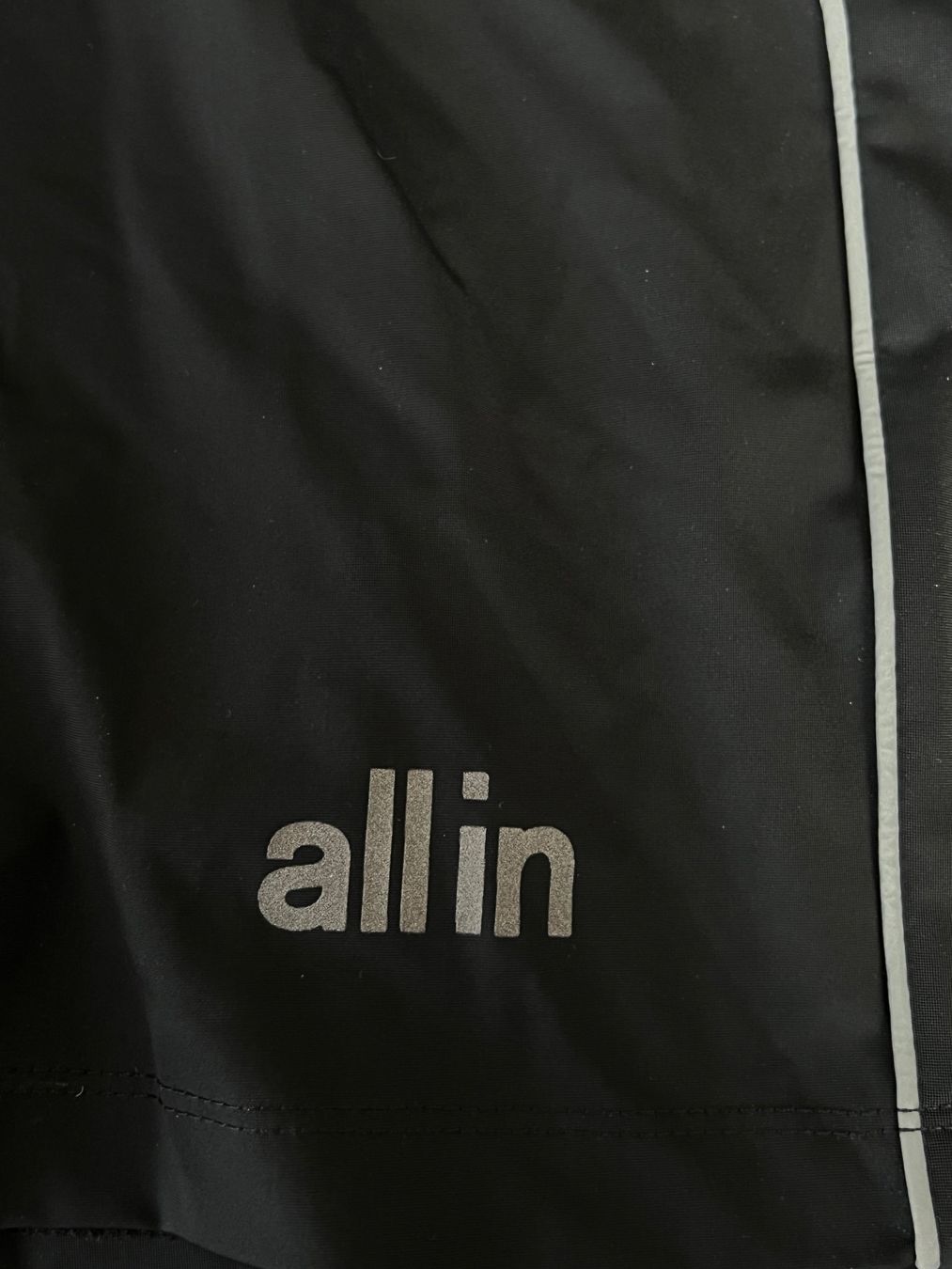 Jeans: all in Short – Usato da Renens VD venduto da ale_q6bz 4