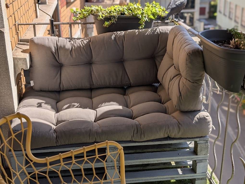 Sofas: Paletten Lounge Couch // Pallet Sofa – Gebraucht aus Zürich von ahe_7gq2 3