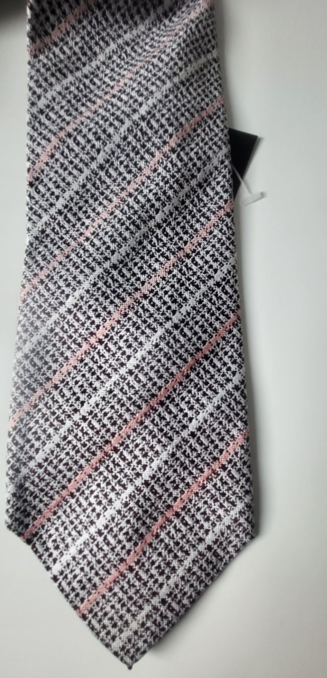 Saint Laurent Krawatten: Cravatta in seta Yves Saint Laurent nuova – Neu (gemäss Beschreibung) aus Giubiasco von fas_b82x 4