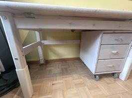 Kinderschreibtisch mit Schubladen & Stuhl