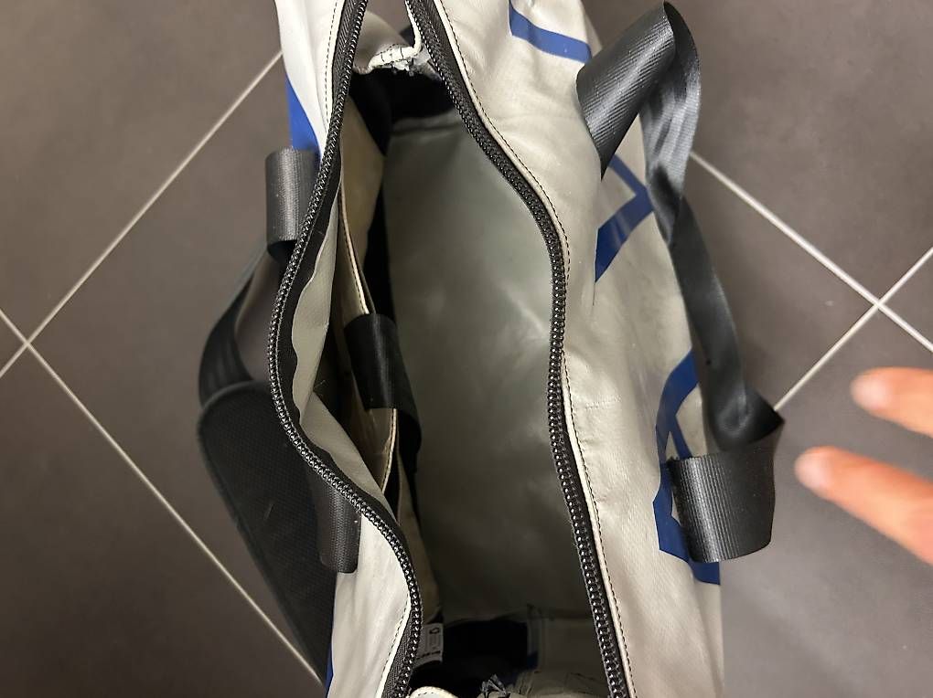 Freitag Borse: Freitag Tasche LOIS – Usato da Münsingen venduto da tgdhona 3