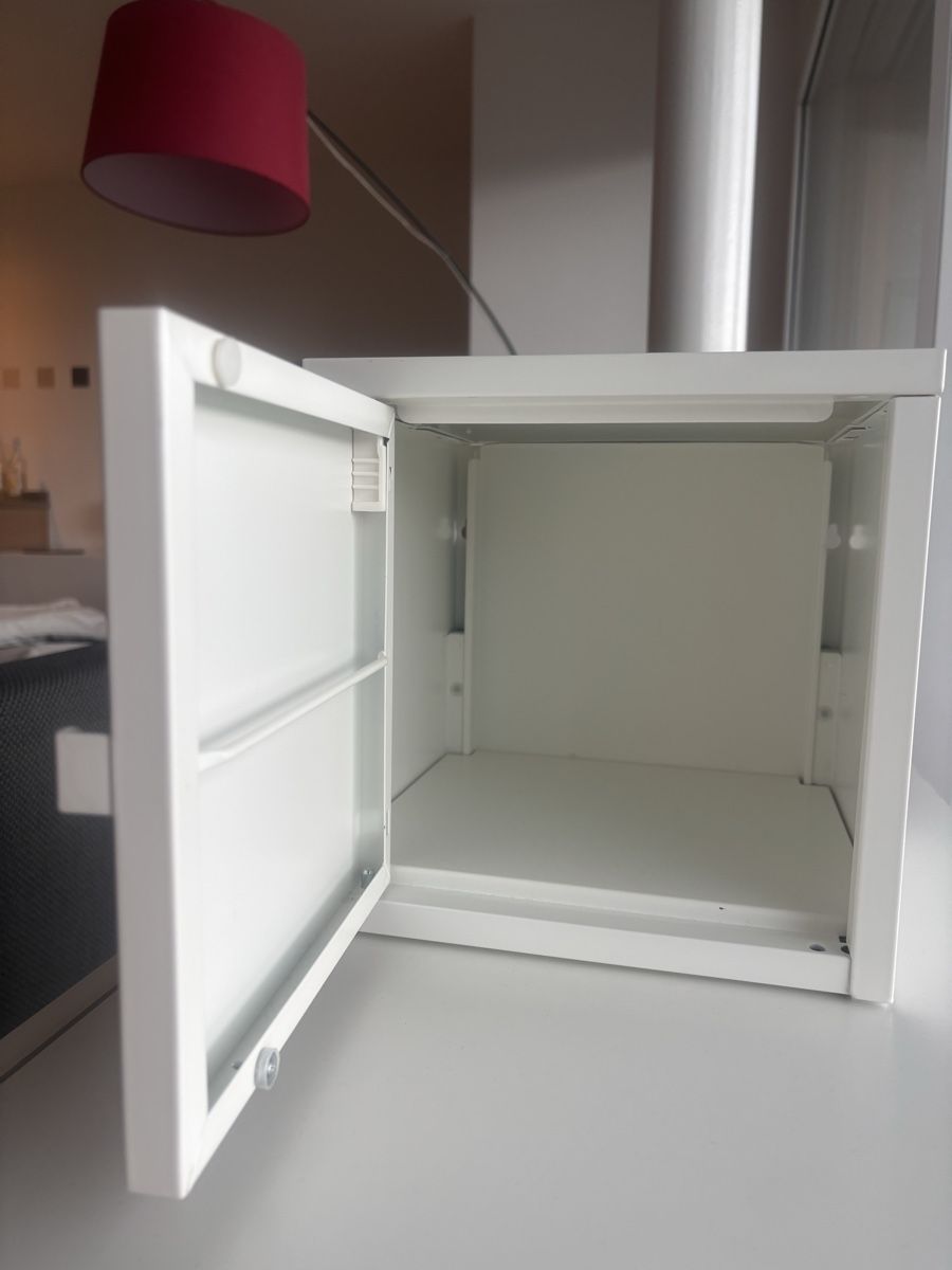 Scaffali: Ikea Lixhult Metall Regal – Usato da Männedorf venduto da rai_ycn9 1