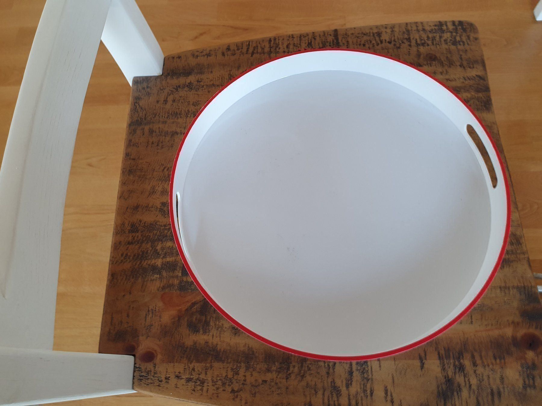 Piatti di portata: Tablett weiss/rot – Usato da Hägglingen venduto da Orysen 1