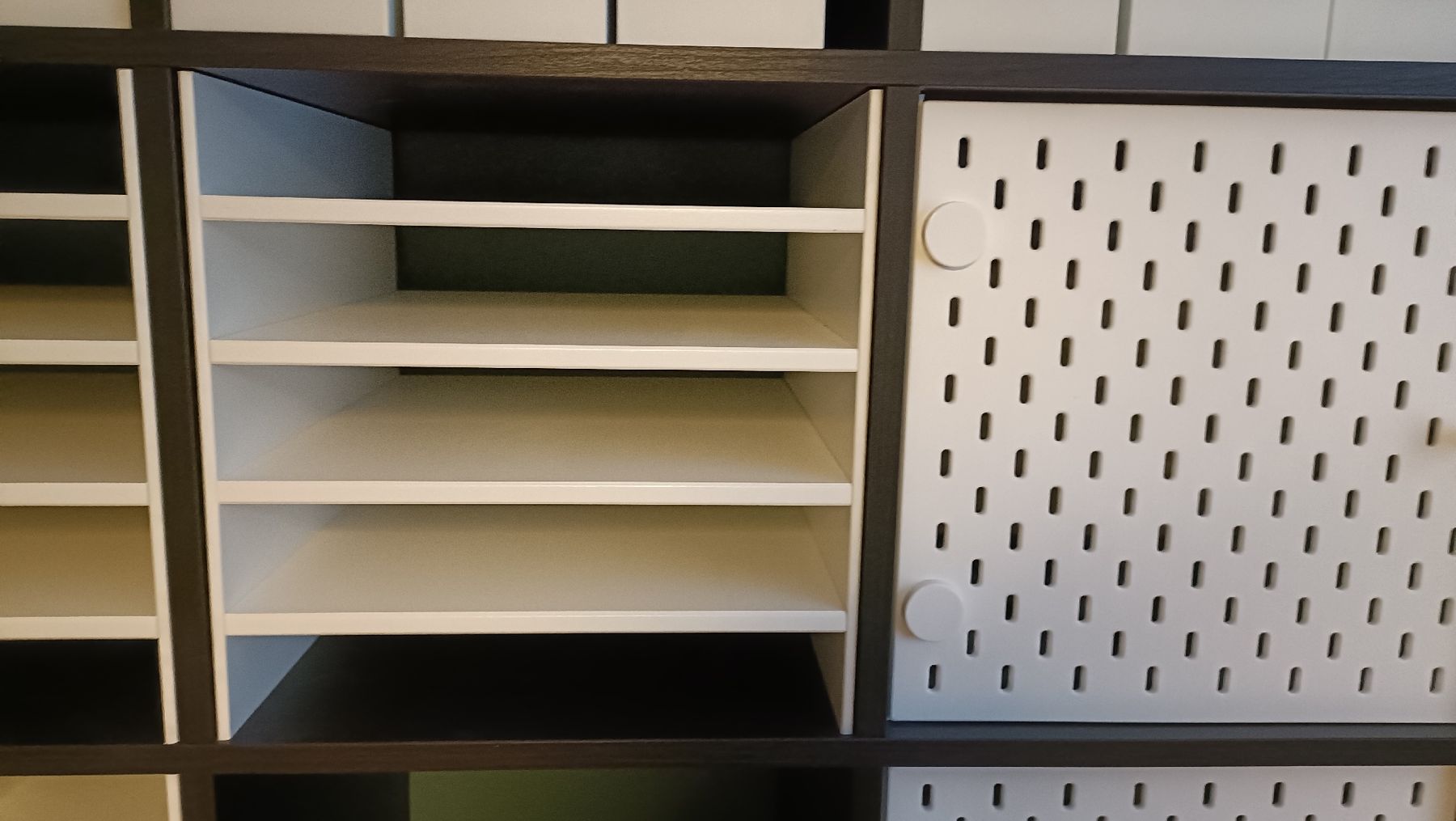 Ikea Étagères: Kallax Regal 5x5 – D'occasion à Thörigen par Chjoscht 4