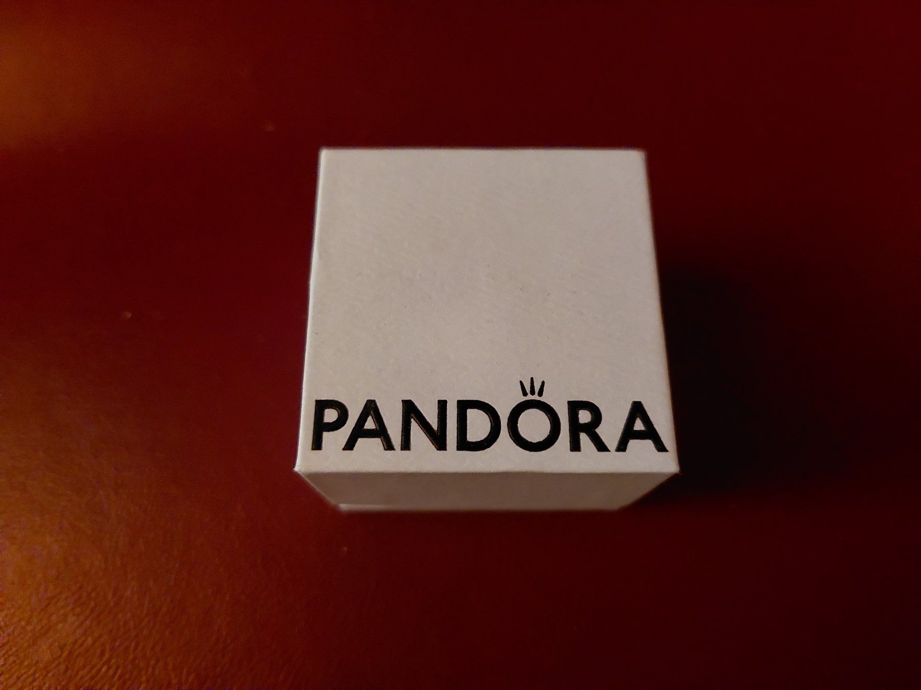 Pandora Portagioie: Pandora Schmuckschachtel / Ringbox / Schmuckschatulle – Usato da Büttikon AG venduto da lca_v7pb 5