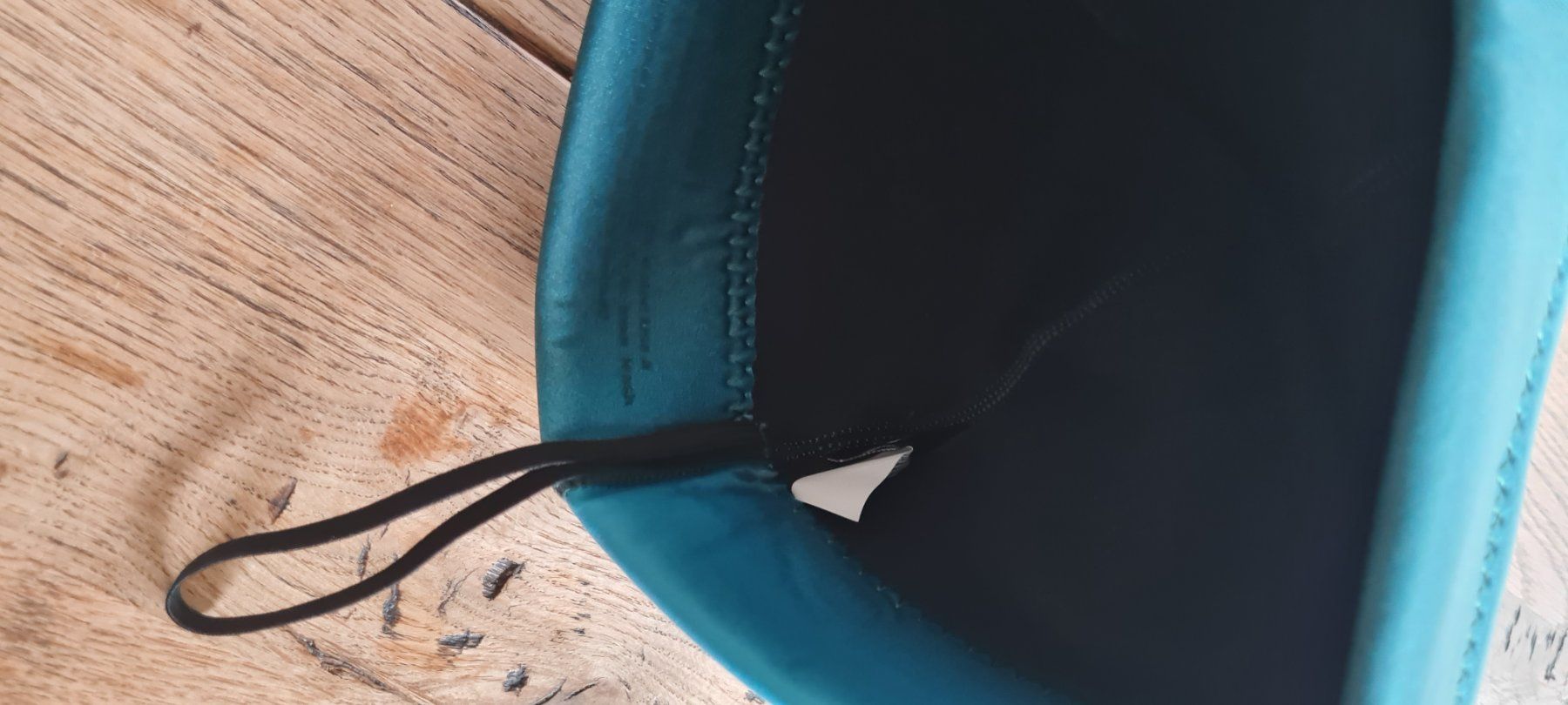 Copricapi, berretti & cappellini: Neopren Kappe Grösse M von ION – Nuovo (secondo la descrizione) da Bäriswil BE venduto da irwu 2