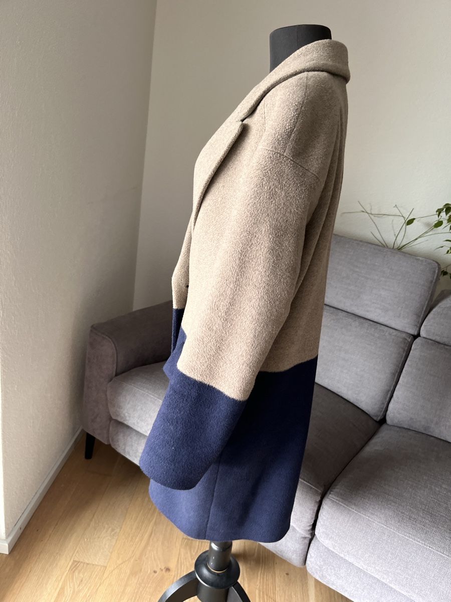 Benetton Manteaux: Mantel Benetton gr. 34 – D'occasion à Rüthi (Rheintal) par Yulia_T 1