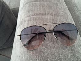 Sonnenbrille im Pilotenstil, cooler Look für den Sommer!
