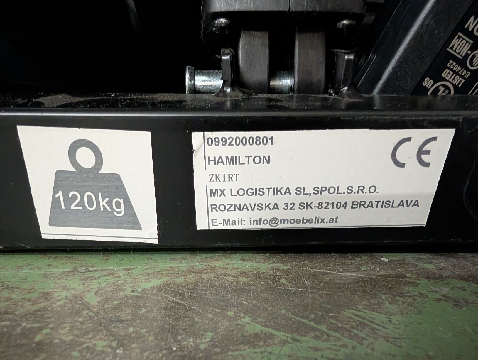 Poltrone: Hamilton Aufstehsessel/Relaxsessel elektrisch, Leder schwarz – Usato da Pratteln venduto da Cartonsducoeur_bl 5