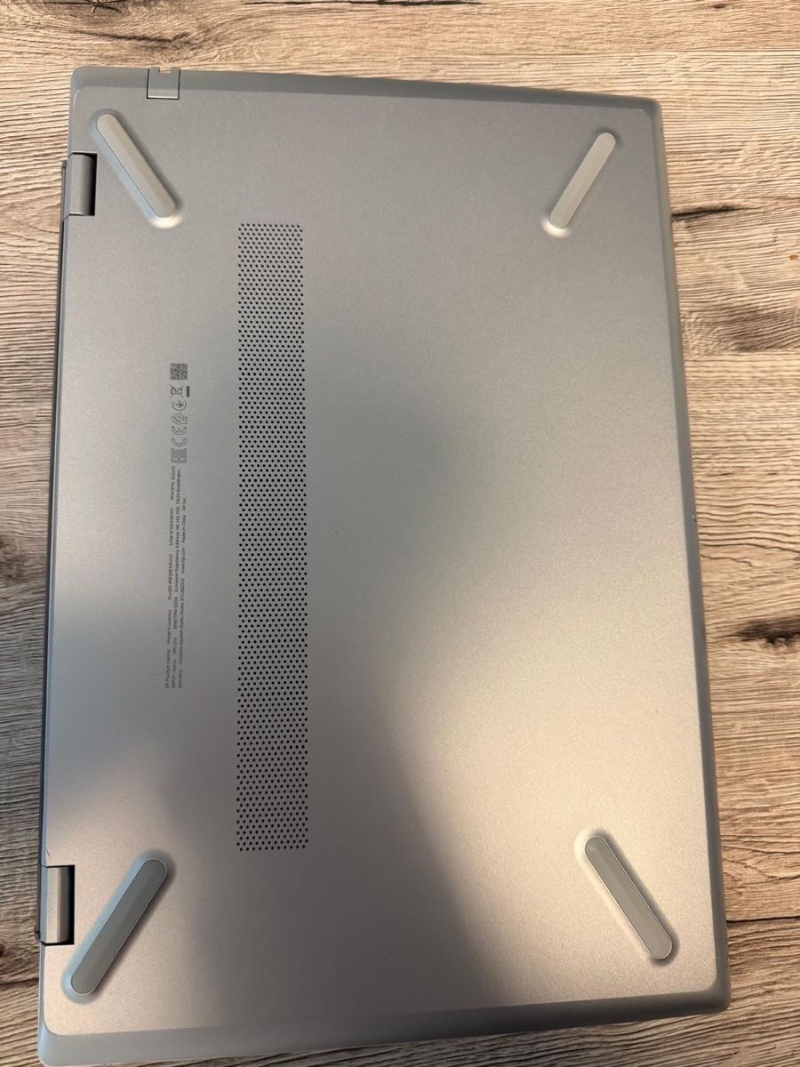 Hewlett Packard Portables: HP Pavilion Laptop – D'occasion à Zürich par crostice 2